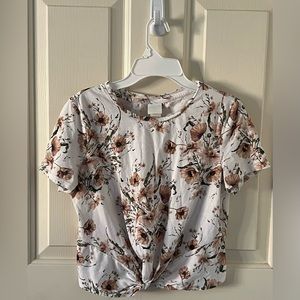 Floral White Spring/Summer Top